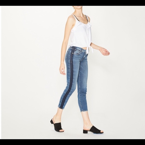 🔥Silver vintage mid rise ankle slim jeans - Picture 6 of 8